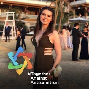 Meet your Posher, Leah